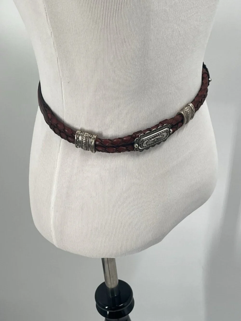 Vtg 1996 Justin Genuine Leather Belt Brown Braided Western Silver Buckle Sz 26